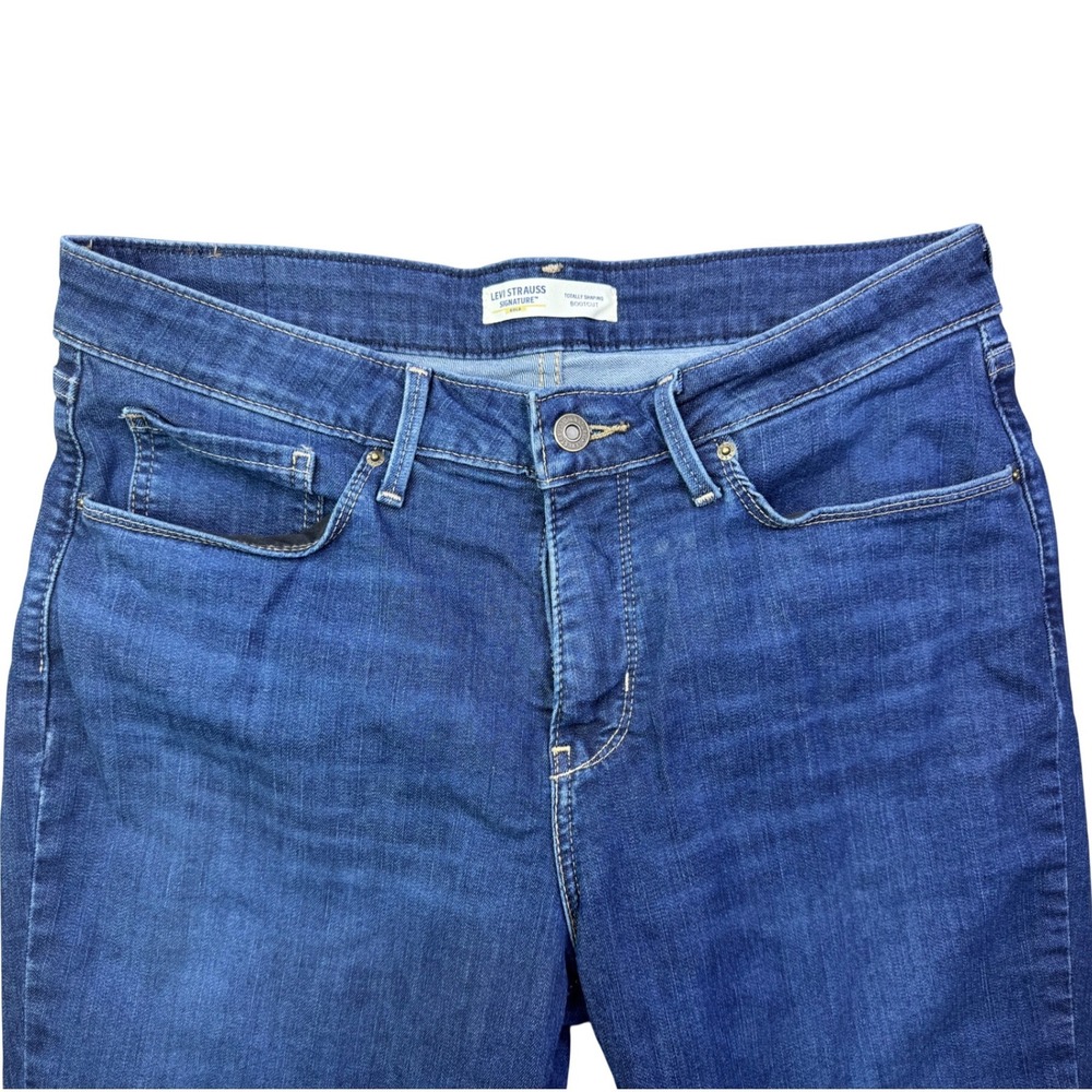Levi Strauss Signature Gold Totally Shaping Bootcut Jeans Medium Wash Womens 12 - Picture 3 of 13